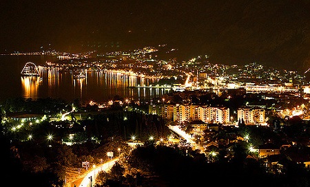 1A1A1AAko noc 19 NET