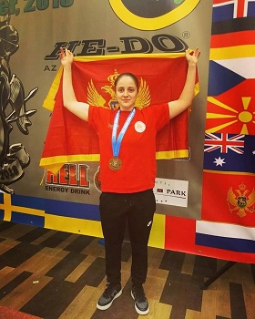 1A1A1AMELA SEKOVIC 250918