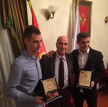 1A1A1APEROVIC FUDBAL