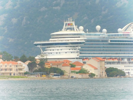 1A1A1Abrod blizu obale 18