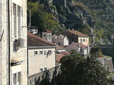 1A1AKROVKULZTURTNI18