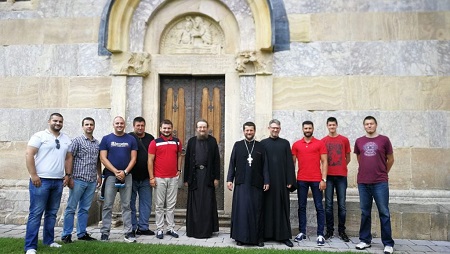 1A1APRAVOMLADINADECANI18