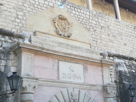 1A1AVRATAREKOSNTRUKCIJA18