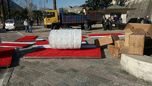 1A1SKIDANJENOV UKRASA