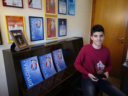 1a1a1aKARLO DJURDJEVIC