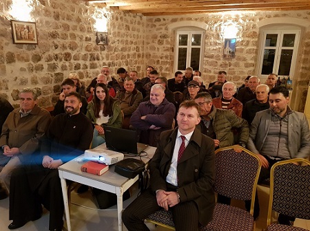 1a1a1aProjekcija filma Sutvara