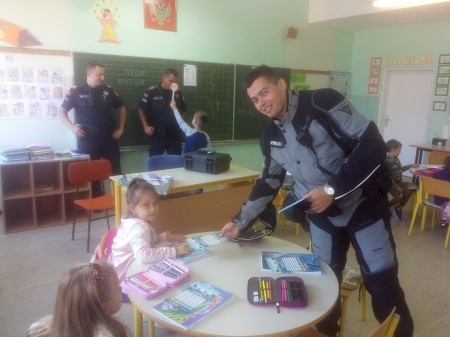 1a1a1skola ivo visin policija