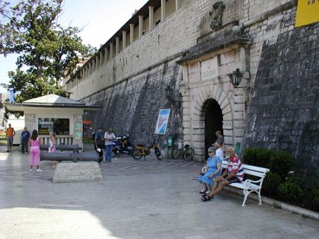 1a1a1vrataodgrada mnemagazin