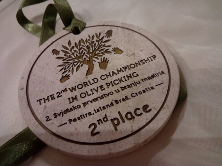 1a1aamaslinarinagrada18