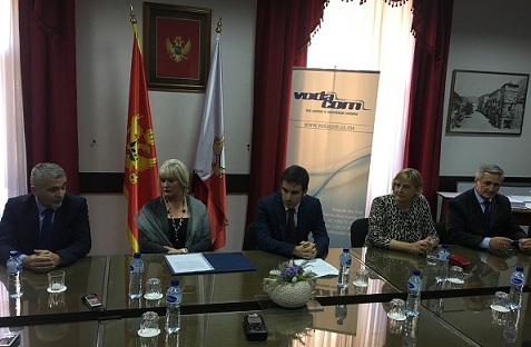 1aapotpisivanje ugovora vodovod