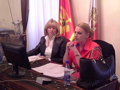 EMILIJA RADULOVIC I VLASTA