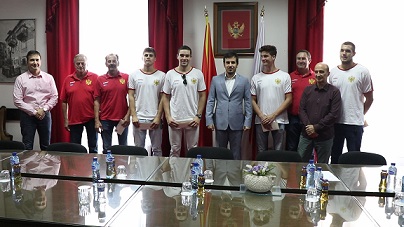 Prijem za juniorske vaterpolo reprezentativce 001