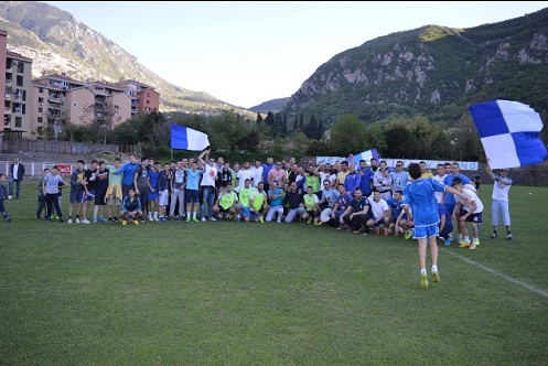 bokelj i navijaci stadion