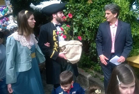 festa kamelija centralna 16