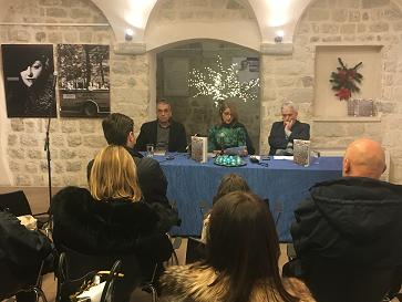 fotografijaq naslovna