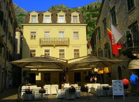 hotel vardar panoramio