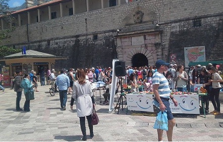 sretno dijete sajam suv